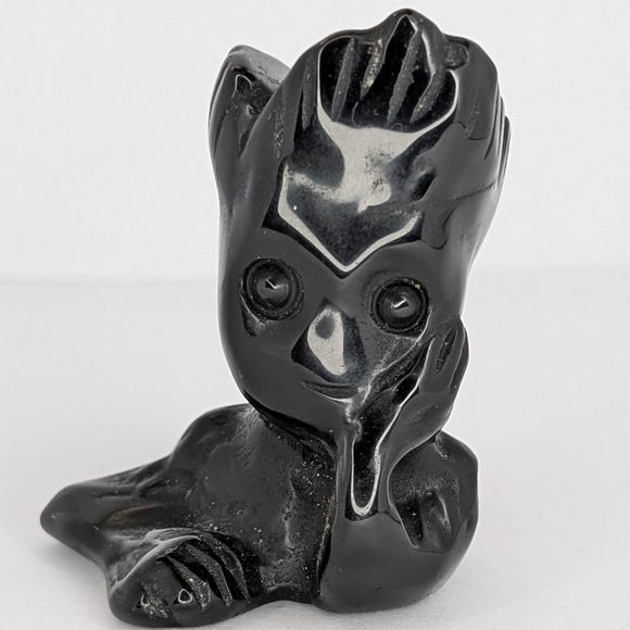 Obsidian Groot Crystal Carving Guardians of the Galaxy - Picture 5 of 5